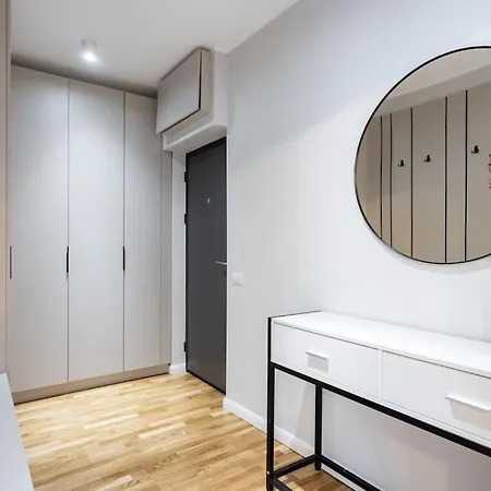 Sunny 2Br Flat - Top Location - Stunning Views Bucharest Exterior photo